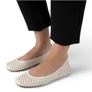 Yosi Samra Women's Foldable Ballet Leather Flat Perforated Stars Size 7